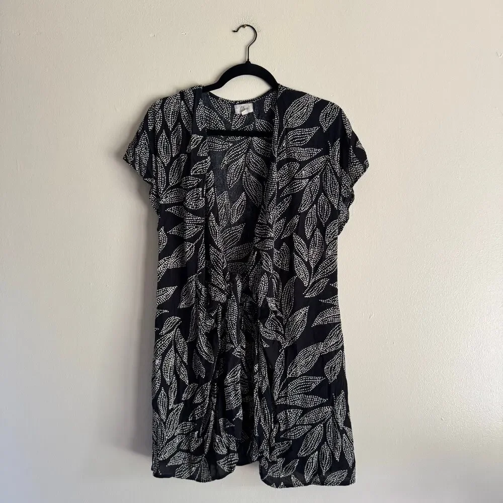 Elan Black + Cream Leaf Print Short Sleeve Tie Front Swimsuit Coverup Medium